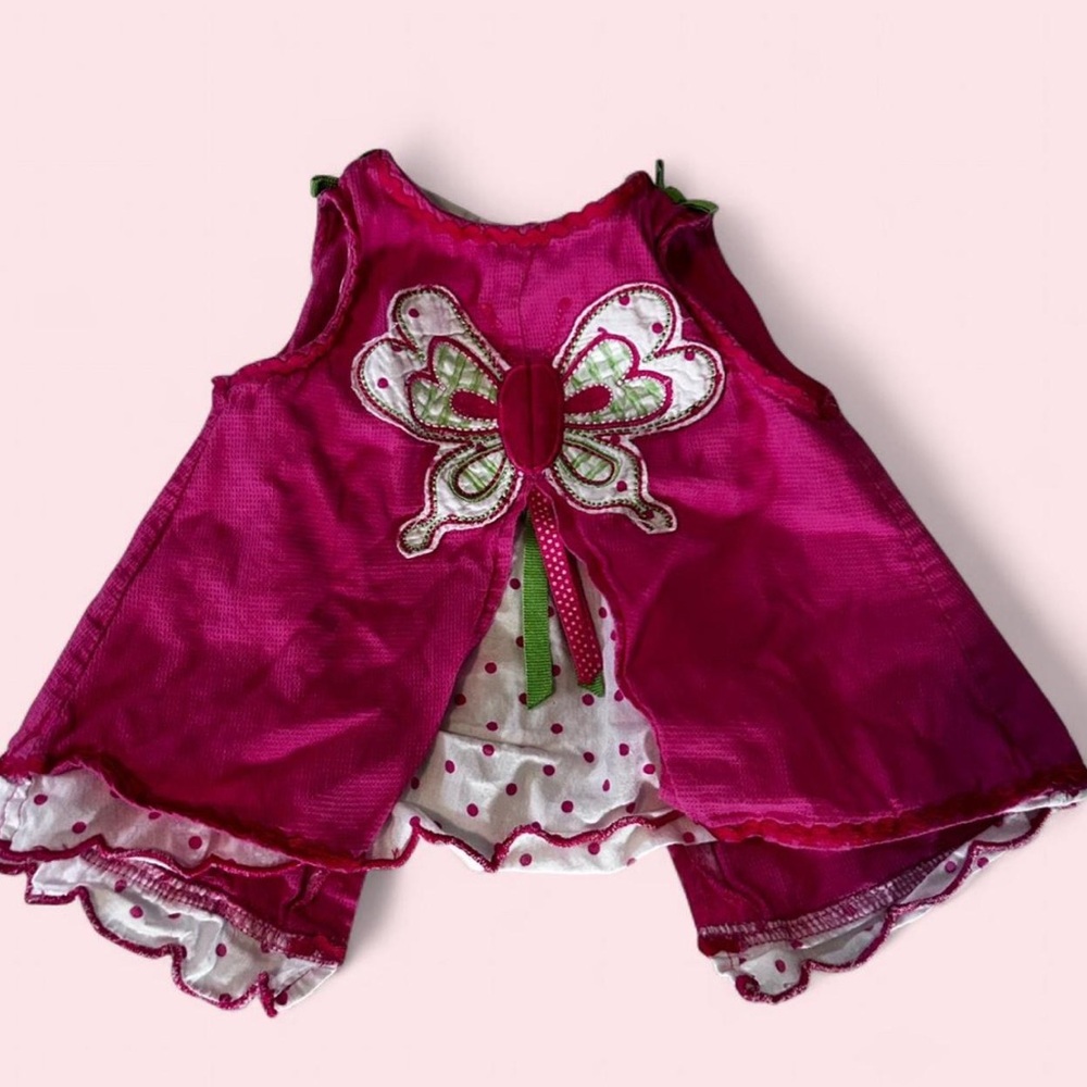 Butterfly top